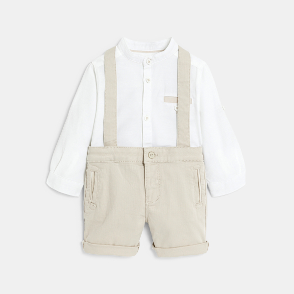 شورت بحمّالات مع قميص أبيض للأولاد الصغار